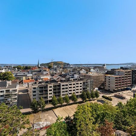 Ny Og Sentral Leilighet Κρίστιανσαντ Εξωτερικό φωτογραφία